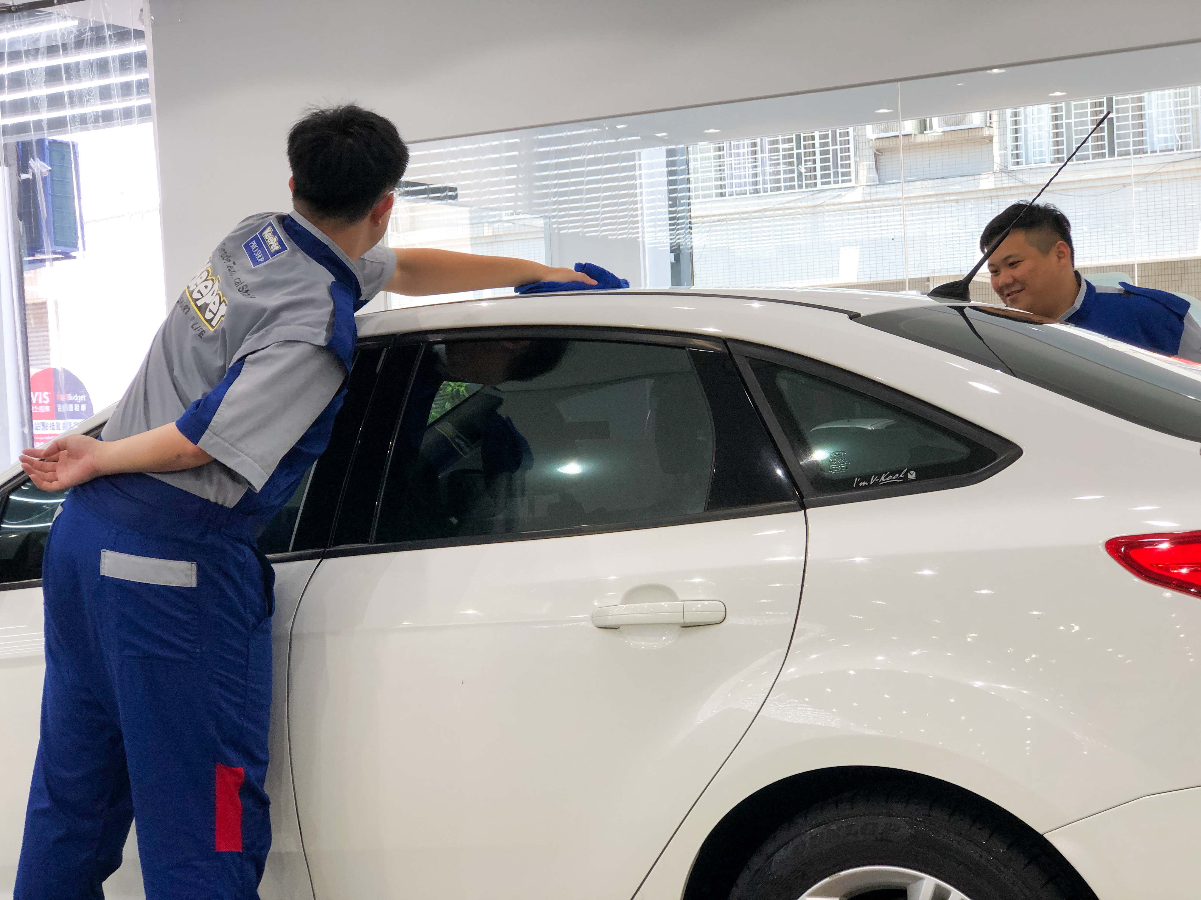 高雄汽車鍍膜推薦KeePer PRO SHOP 左營店。日本第一連鎖品牌。高雄汽車美容、鍍膜、洗車技術認定店。 - 第13張圖