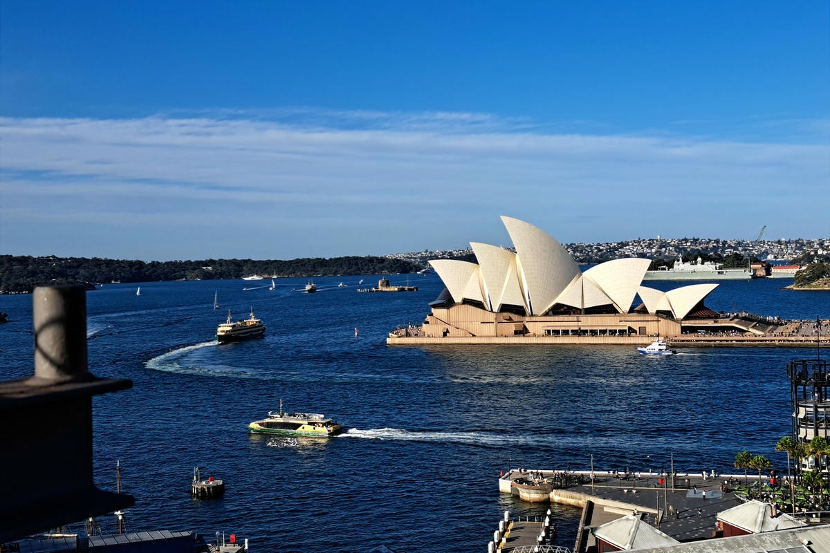 澳洲9日遊。雪梨行程推薦、10大必玩景點攻略!雪梨歌劇院、雪梨塔、雪梨港灣大橋、藍山國家公園。鴻大旅行社。 - 第2張圖 澳洲9日遊。雪梨行程推薦、10大必玩景點攻略!雪梨歌劇院、雪梨塔、雪梨港灣大橋、藍山國家公園。鴻大旅行社。