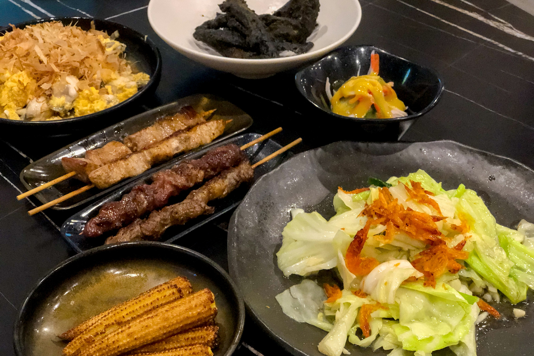 高雄餐廳推薦│這間串燒。串燒、日料、鍋物吃到飽,還有KTV包廂超讚!聚會、宵夜、包場、慶生、尾牙春酒場地。 - 第8張圖 高雄餐廳推薦│這間串燒。串燒、日料、鍋物吃到飽,還有KTV包廂超讚!聚會、宵夜、包場、慶生、尾牙春酒場地。